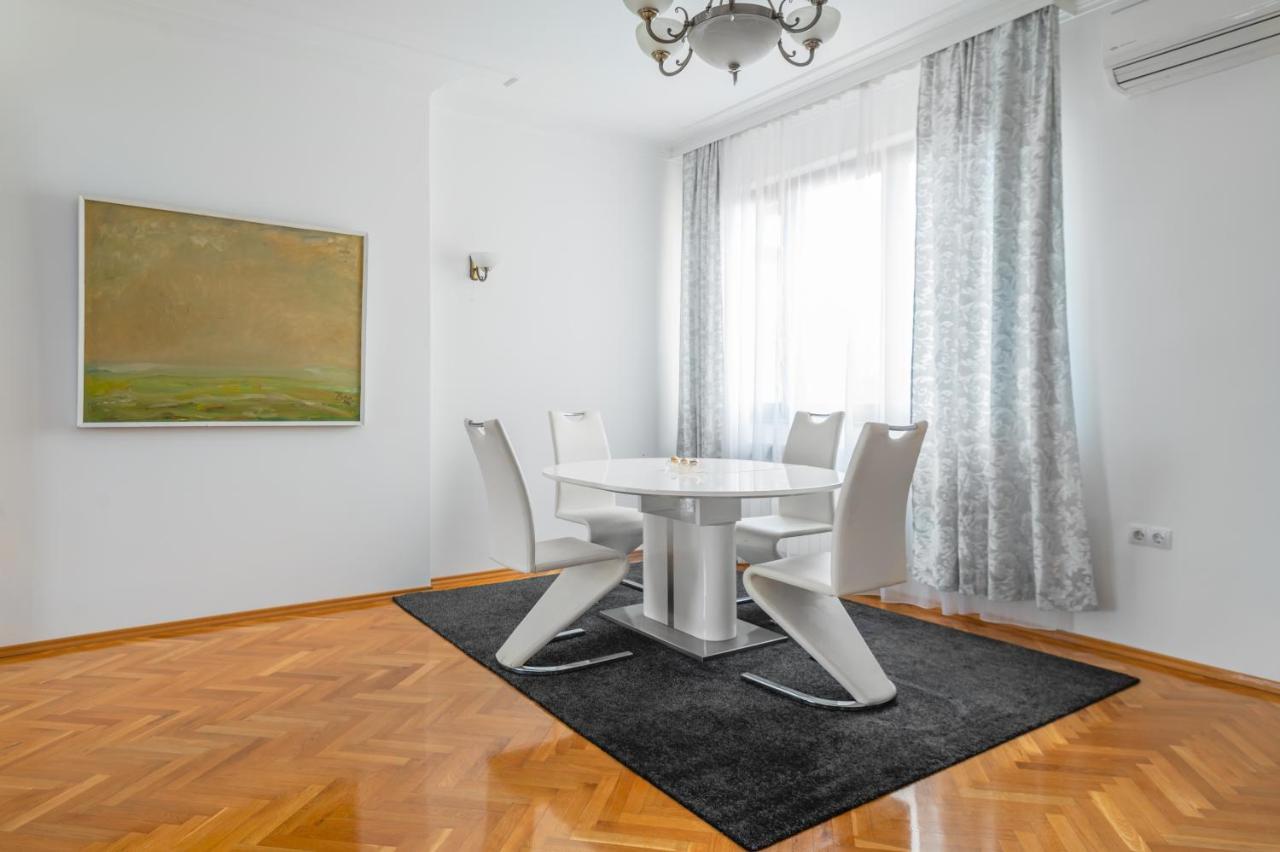 Vitosha Str 2Bd White & Blue Apt By Flat Mаnager Σόφια Εξωτερικό φωτογραφία