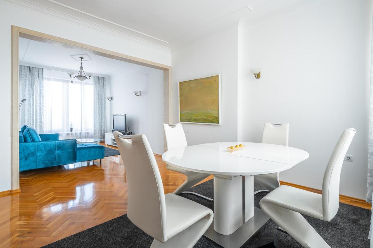 Vitosha Str 2Bd White & Blue Apt By Flat Mаnager Σόφια Εξωτερικό φωτογραφία